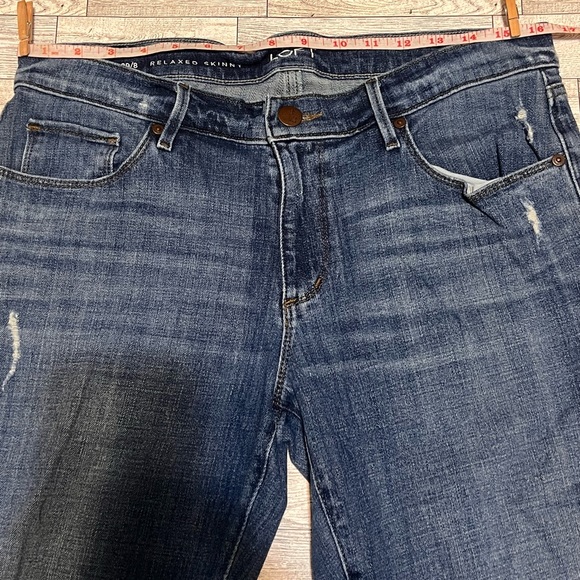 Ann Taylor Loft 29/8 Jeans Relaxed Skinny  Medium Wash Distressed Mid Rise Women - Picture 3 of 11